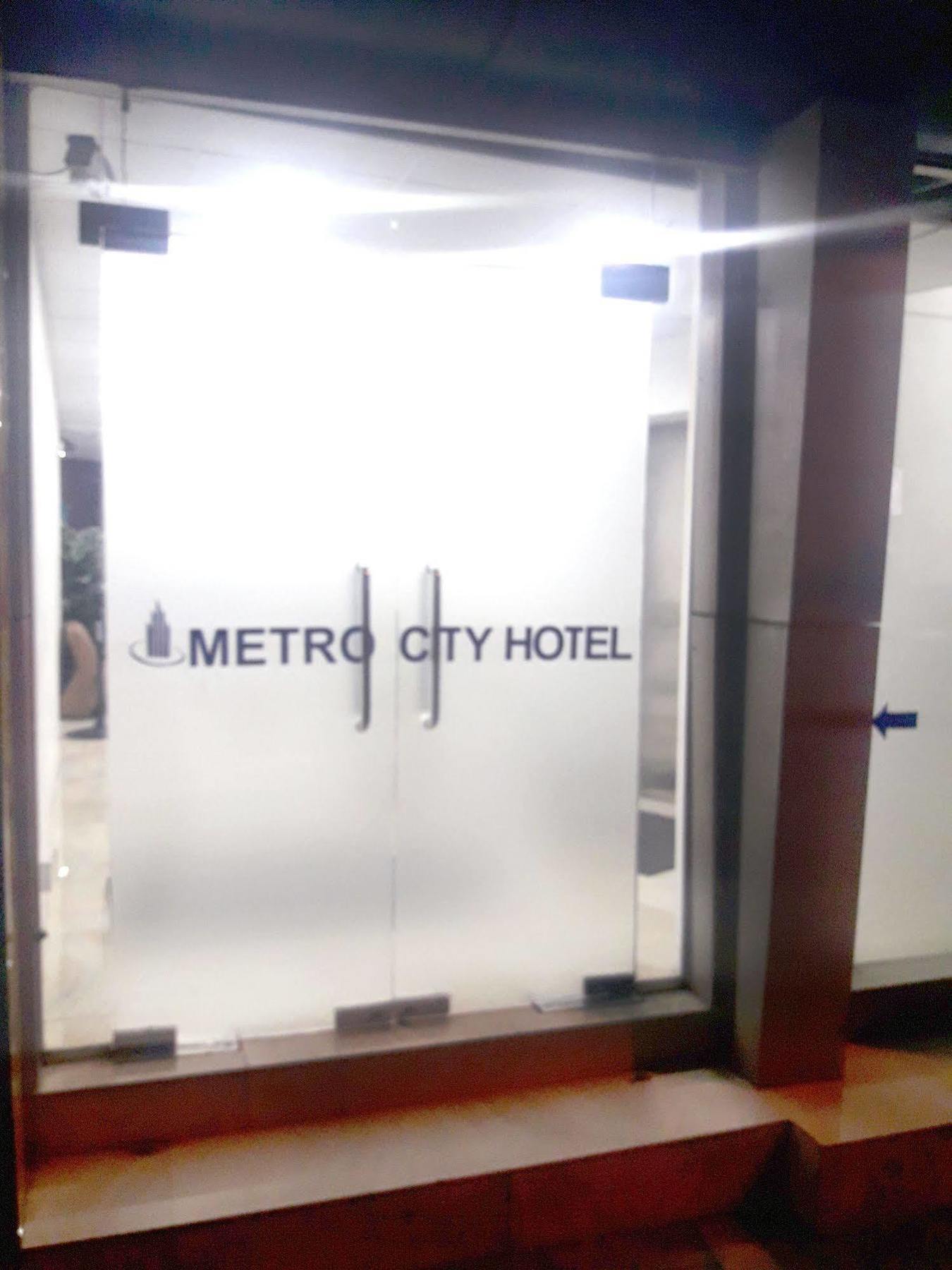 Metro City Hotel Colombo Exterior photo